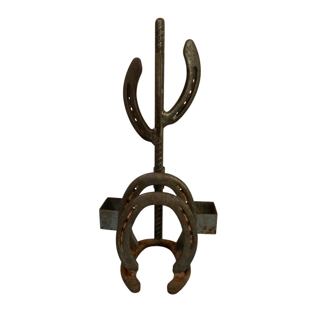 Chippy Rusty Metal Horseshoe Rebar Saguaro Cactus Sculpture Napkin Letter Holder